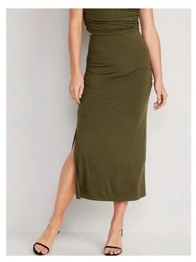 NWOT Women’s Fitted Maxi Olive Skirt